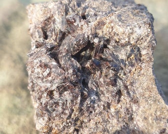 Axinite - Cornwall - Axinite mineral - Rare minerals - English minerals - Axinite crystal - Minerals - Crystals - Rare minerals