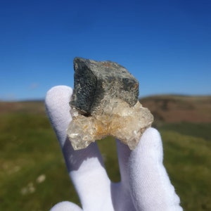 Fluorite and Galena - Coldstones Quarry - Yorkshire minerals - Display minerals - Crystals - Minerals - Rare minerals