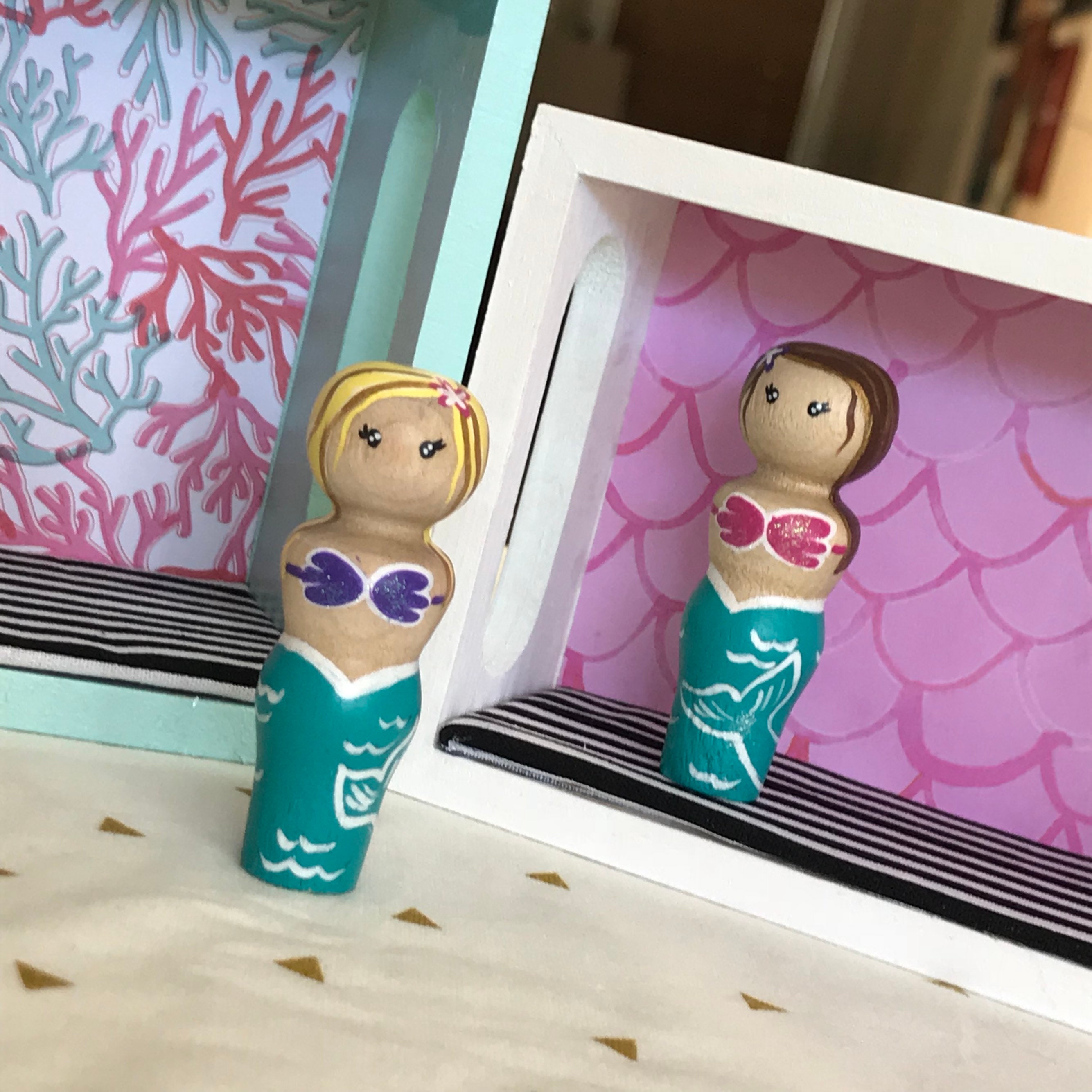 peg doll house