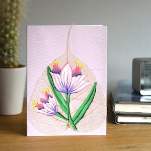 Handgemachte Geburtstagsgrußkarte. Einzigartiges Geschenk für Mama, Oma, Frau, Freundin, Tochter, Enkeltochter oder eine Freundin.