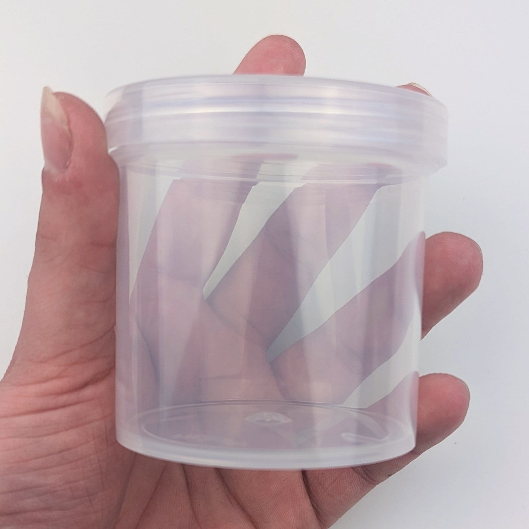 2oz, 3oz, 6oz, 8oz Clear Containers With White Screw on Lids. 