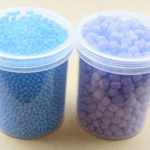 16 Ounce Clear Plastic Container with Screw Top Lid (89mm) image 3