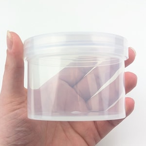 8 Oz Clear Plastic Container With Clear or White Lid 