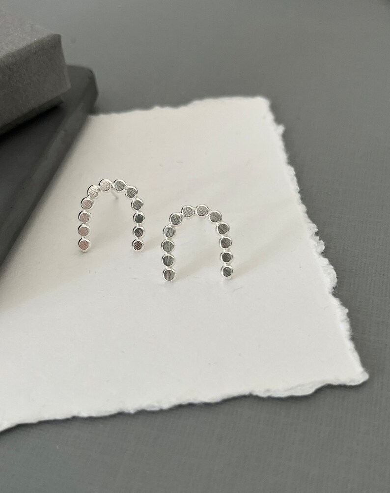 Silver arch studs, dotty arch studs, sterling silver minimalist studs, dots earrings, modern earrings, handmade earrings, gift idea for her image 6