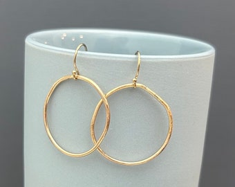 Nested circle dangles, organic circle earrings, gold fill circles, hammered dangles, asymmetrical dangles, layered circle earrings, wire