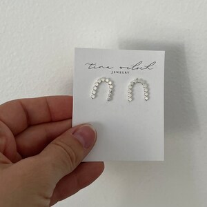 Silver arch studs, dotty arch studs, sterling silver minimalist studs, dots earrings, modern earrings, handmade earrings, gift idea for her image 2