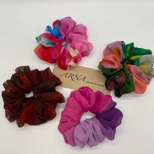 Chiffon Scrunchies. Multicolor Chiffon Hair Scrunchies.Ponytail Holder. Hair elastic. Woman Or Girl Present. Hairstyle Idea.