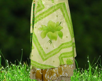 Women Green Handmade Floral skirt, Recycled Sari Silk Knee Length Wrap Skirt, Hippie Skirts, Summer Skirts, Gift, Wrap skirt One Size