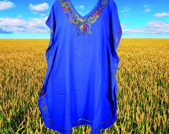 Loose Short Womens Handmade Kaftan, Blue Embroidered Kaftan, Sandy Beaches, Summer Caftans, Travel Fashion, Beach kaftan, Resort Wear S/M