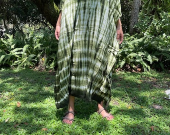 Womens Green Maxi Kaftan Dress, Hand Tie Dyed Kaftan, Pool Party Dress, Resort Wear, Beach Maxidress, Fall Maxi Dresses, Caftan Dress L-3XL