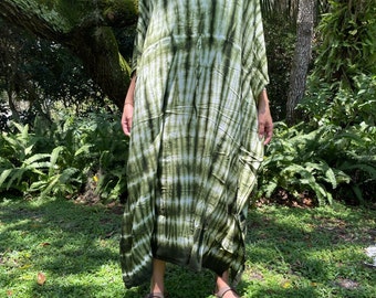 Womens Green Maxi Kaftan Dress, Hand Tie Dyed Kaftan, Pool Party Dress, Resort Wear, Beach Maxidress, Fall Maxi Dresses, Caftan Dress L-3XL