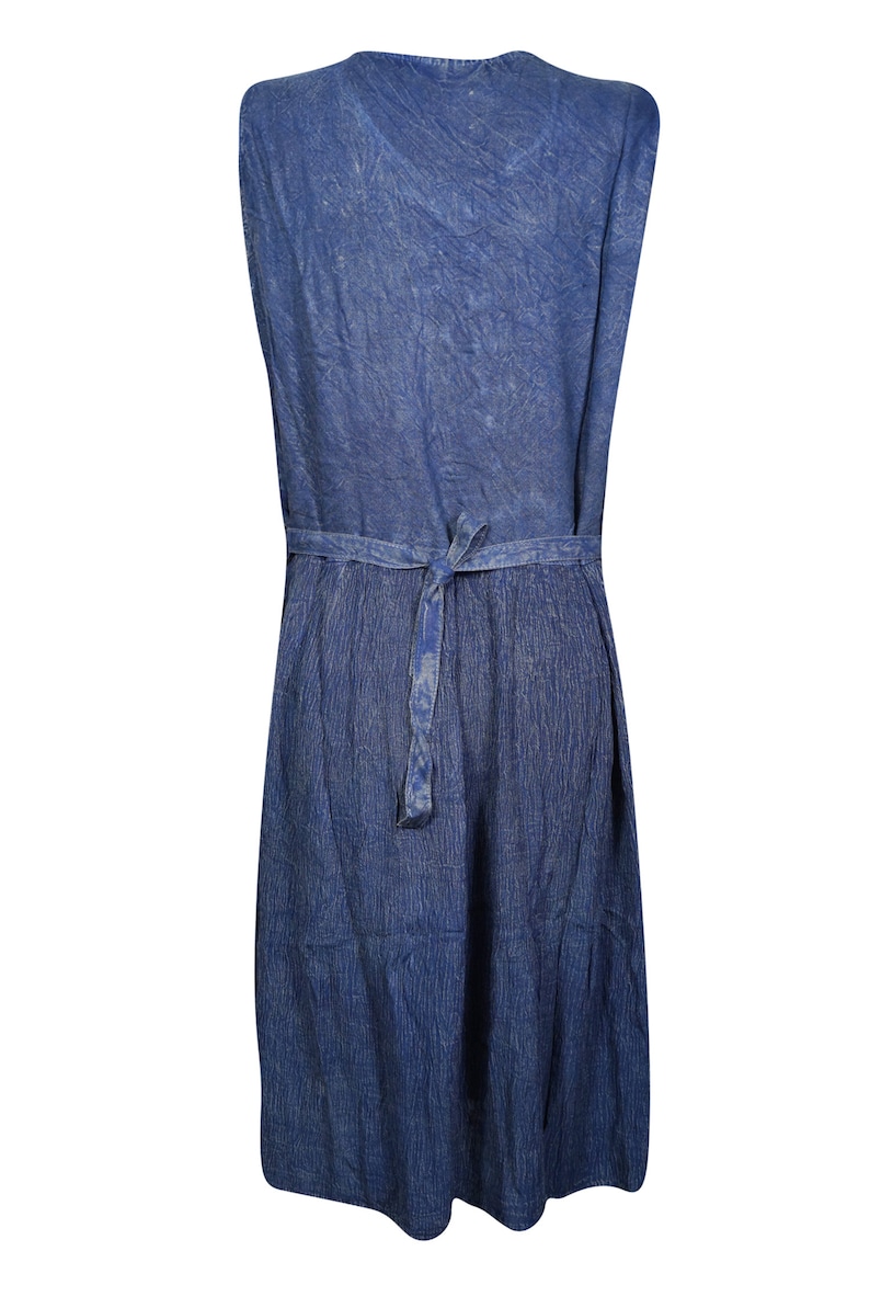 Women/'s Blue Stonewashed Rayon Sleeveless Embroidered Summer Fashion Midi Dress M