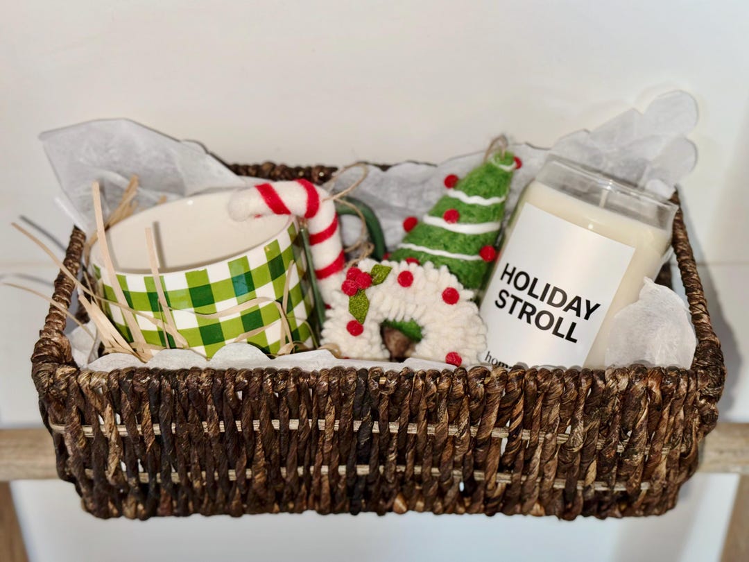 Christmas Gift Basket - Etsy