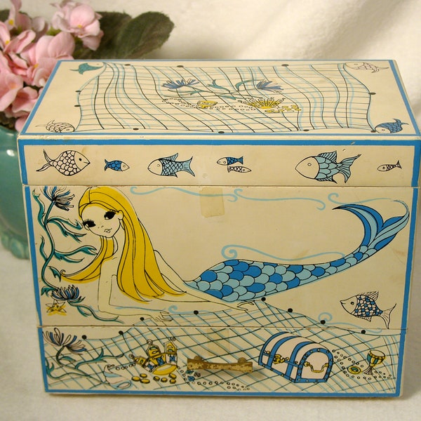 1960s Girls Mermaid Big Eyes Jewelry Music Box by Earl Bernard It Works
