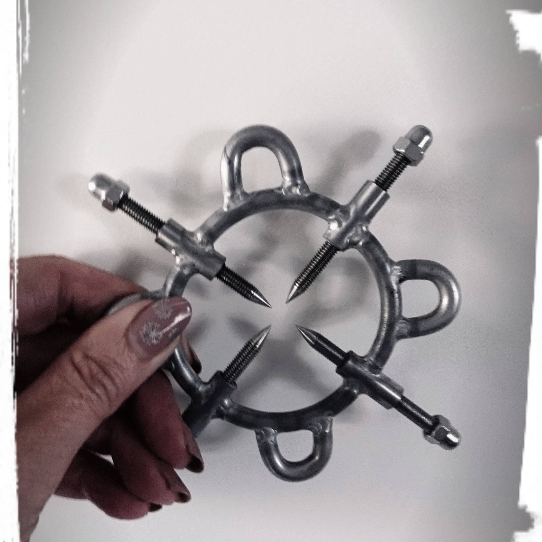 Зажимы на соски Nipple Play Tiered Nip Clamps с цепочкой, серебристый SE-2590-30-2 - California Exotic Novelties - Зажимы для сосков - Купить
