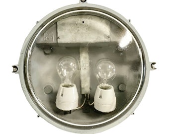 Industriële gegoten aluminium wand- of plafondlamp van Elektrosvit, jaren 70