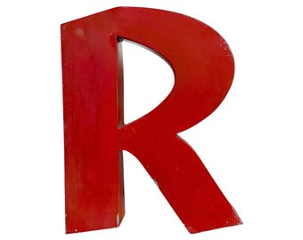 Lettera R in ferro rosso vintage, anni '70