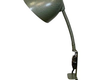 Lámpara de mesa industrial de baquelita verde con cuello de cisne, años 60