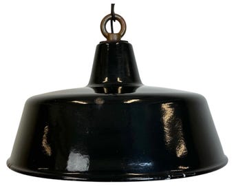Industriële zwart geëmailleerde fabriekshanglamp, jaren 1950