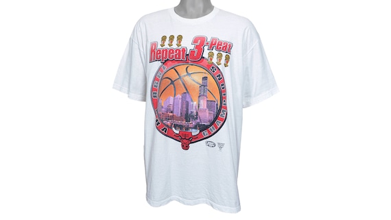 Starter - Chicago 'Bulls' NBA Champion T-Shirt 199
