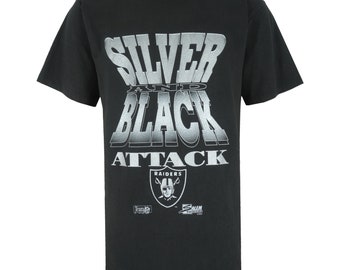 NFL (Salem) - Los Angeles Raiders Silver & Black Attack T-Shirt 1990 Large