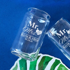Set of 18, Mr & Mrs Heart Can Glass Personalized, Wedding Gifts, Beer Can Glass, Etched Glass (840)