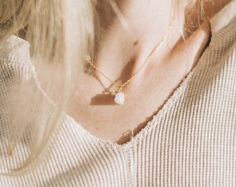 Dainty Necklace Necklaces for Women Minimalist Necklace Birthstone Necklace Simple Necklace Raw Crystal Necklace