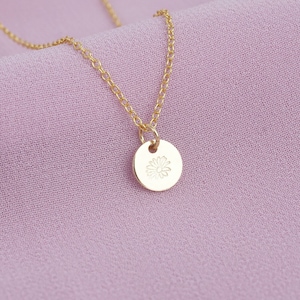 Daisy Necklace Birthflower Necklace April Birth Flower Jewelry Birthflower Gift Flower Girl Necklace