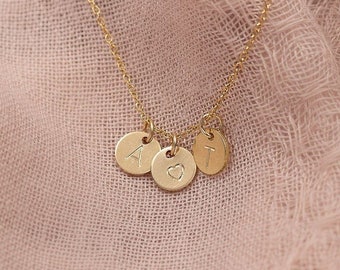 Initial Necklace Gold Disc Necklace Family Necklace Name Necklace Engagement Gifts Personalized Jewelry