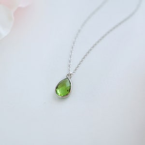 Peridot Necklace Gold Peridot Pendant Necklace Peridot Jewelry August Birthstone Pendant Necklace Sterling Silver