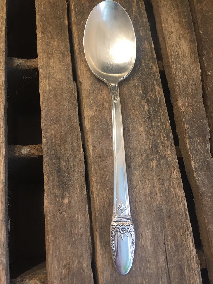 1847 rogers brothers silver spoon