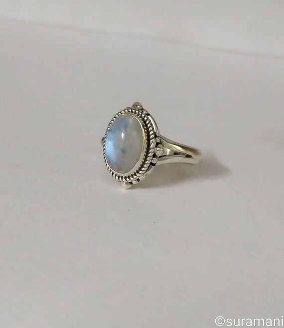 Moonstone Ring Rainbow Moonstone Silver Ring Moonstone Ring Etsy
