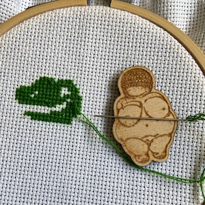 Venus of Willendorf needle minder | gift for archeologist | divine female needle keeper | gift for feminist | earth goddess