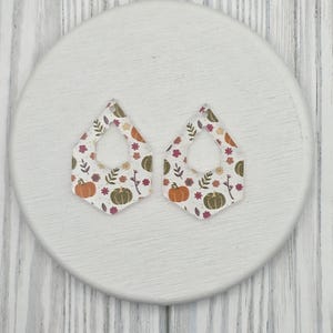 Fall Earring BLANKS, Pumpkin Earring Pendants, DIY Jewerly Supplies, Earring Kit, Acrylic Earring Pieces, Autumn Earring Finding
