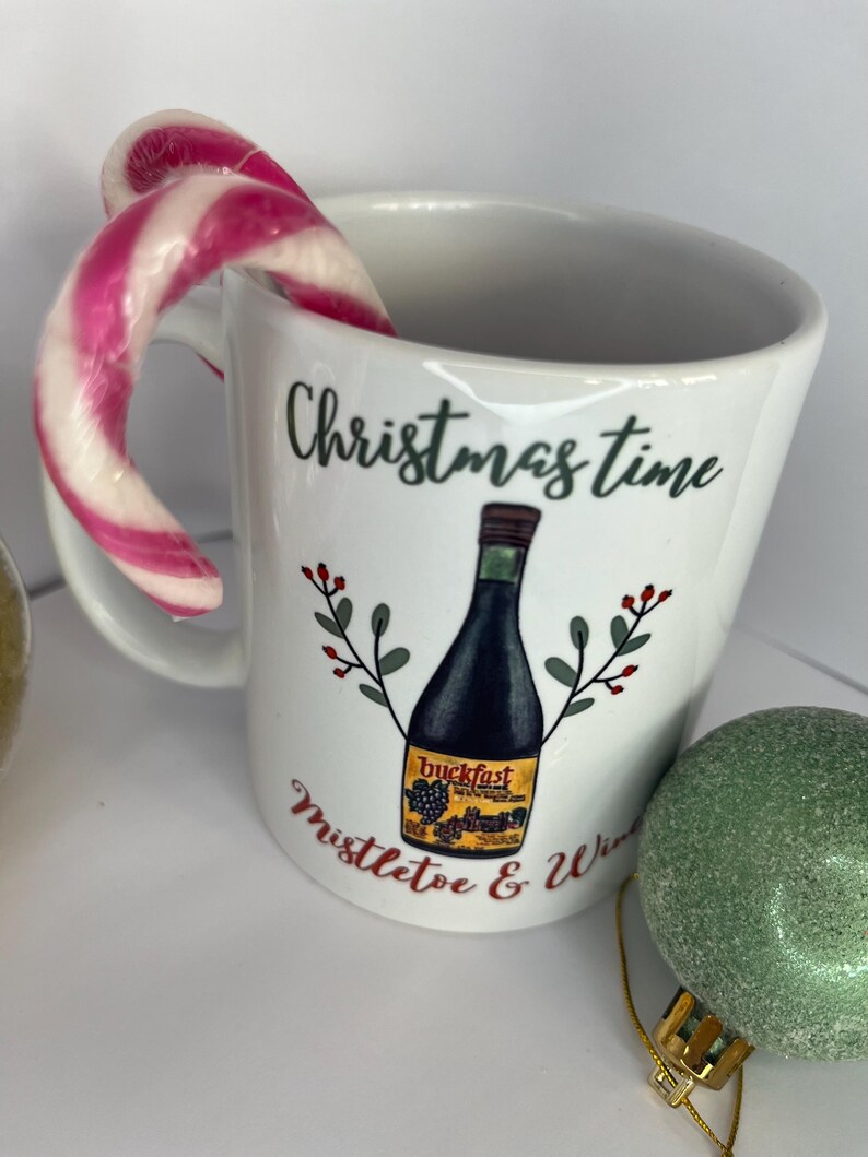 Buckfast julmugg / rolig Buckie-present / skotsk hemlig tomte / tepaus Buckfast-kopp / Buckie-julpresent / pappapresent bild 1