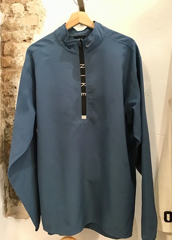 NIKE windbreaker
