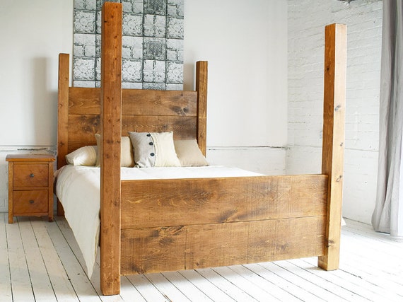 Handmade Plank 4 Poster Bed