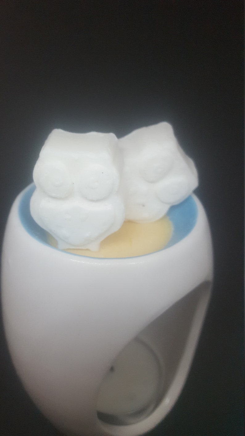 Soy Wax Melt White Set of 2 Sandalwood Owl shaped
