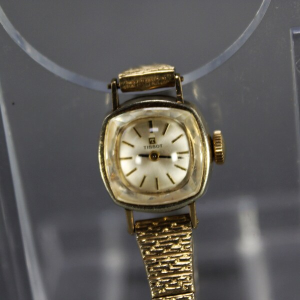 Tissot SAPHIR Gold Plated  Swiss Made Women's Watch
