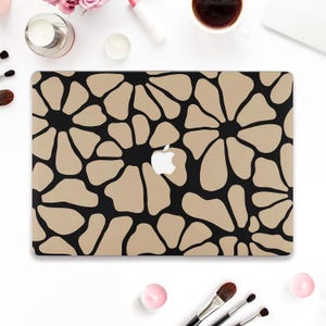 Etui na Macbooka z motywem kwiatów Dziewczęcy Macbook Pro 13 cali Air 13 15 M2 M3 2024 Pro 14 16 Estetyczna abstrakcyjna sztuka kwiatowa Proste etui z neutralnym brązowym kwiatem