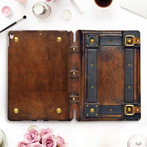 Custodia per iPad a libro, modello vintage, per iPad Pro 11, 12,9, 10,5, 9,7, 10,2, 8th Air 4, Mini 5, stile retrò, antico, design simile a una copertina di un libro.