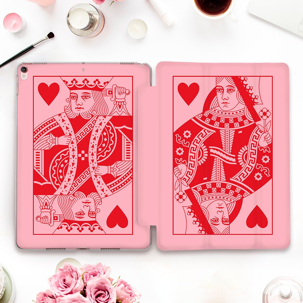 Aesthetic iPad case Preppy iPad Pro 11 12.9 10.2 10.5 10th Air 5 10.9 Mini 6 Playing Cards King Queen of Hearts Game Red Pink Trendy case