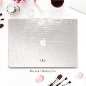 Initialen Macbook-hoes Esthetische Macbook Pro 13 inch Air 13 15 M2 M3 Pro 14 16 Aangepast monogram Gepersonaliseerde krokodillenleerprint Trendy hoes