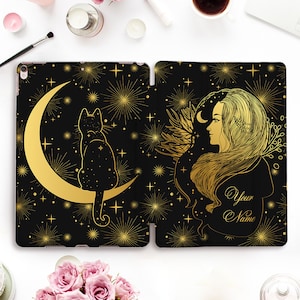 魔女のiPadケース 名前 iPad Pro 11 12.9 10.5 黒猫 iPad 9.7 10.2 7th Air 3 Mini 5 女の子 パーソナライズ かわいい 星 月 神秘的な夜 ケース