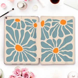 Aesthetic iPad case Retro iPad 10th 9th Air 5 Pro 12.9 11 iPad 10.2 10.9 Mini 6 10.5 9.7 Cute blue flowers Abstract floral art Groovy case