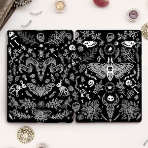 Étui gothique pour iPad Têtes de mort pour iPad Pro 11 12,9 10,2 10,5 Air 4 10,9 9,7 Mini 6 Gothique Occulte Floral Horreur Insecte Papillon Edgy Halloween Spooky