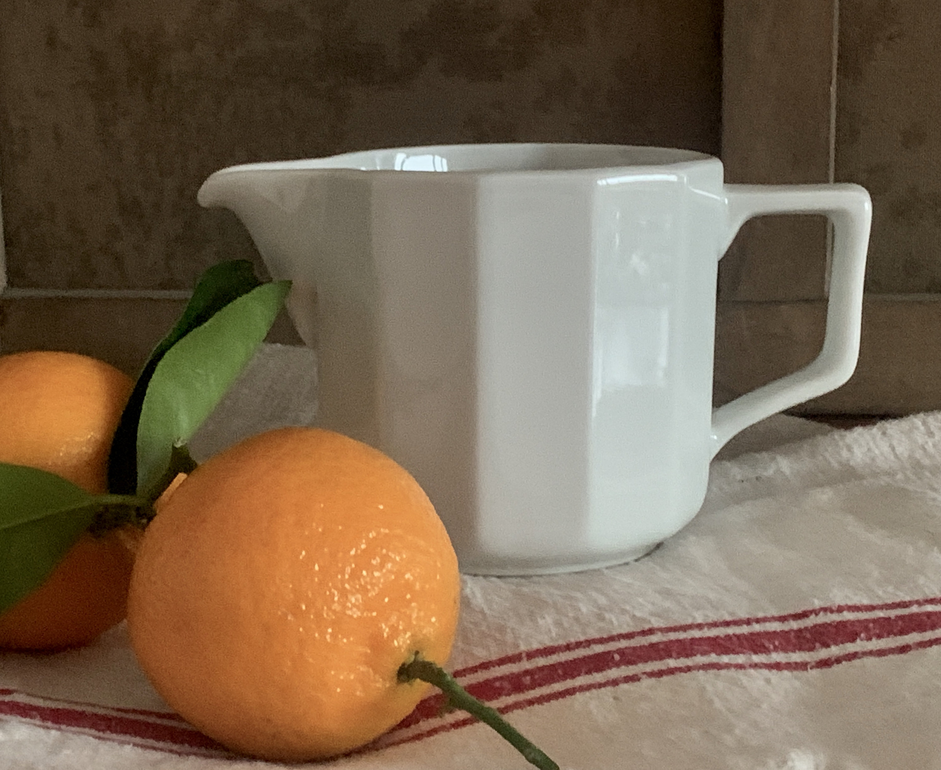 Français Antique Pillivuyt White Ironstone Pitcher Vintage Jug Français Creamer