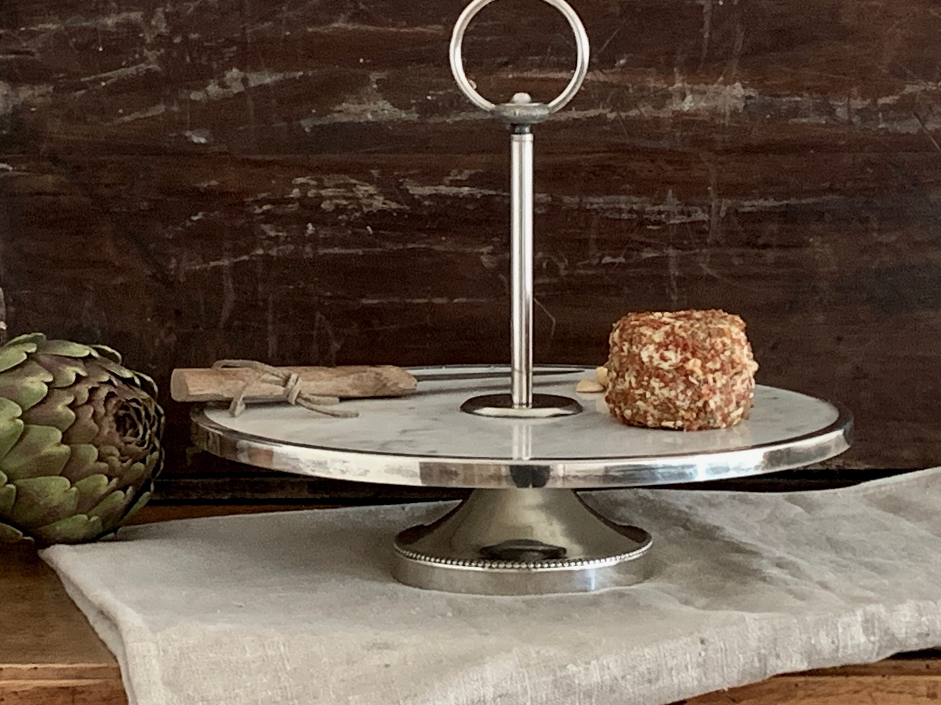 Vintage Français Marble Cheese Turning Tray Lazy Susan Revolving Cake Stand ou Centre de Table