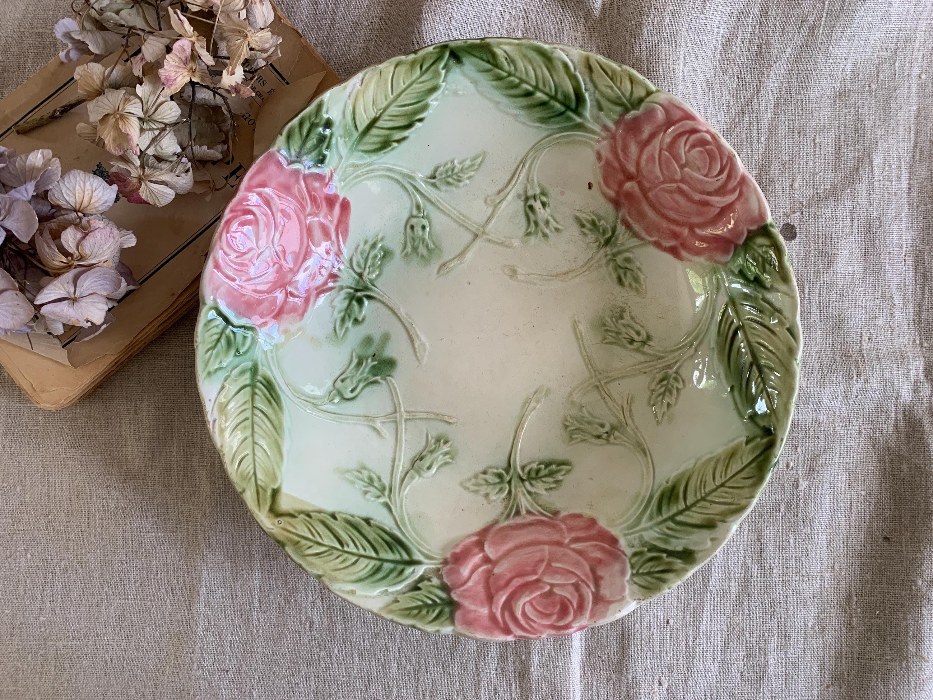 アンティークのフランス製オネンマジョリカボウル、ピンクの花模様 
