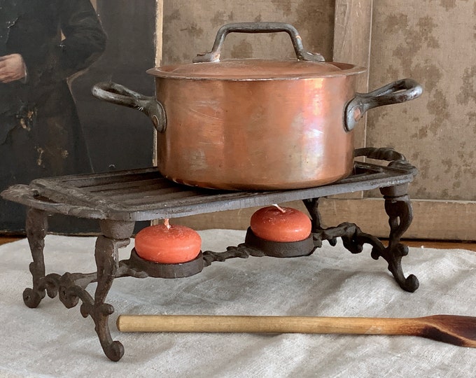 Vintage Cast Iron Warmer Plate Warmer Trivet Pot Stand Rustic Kitchen